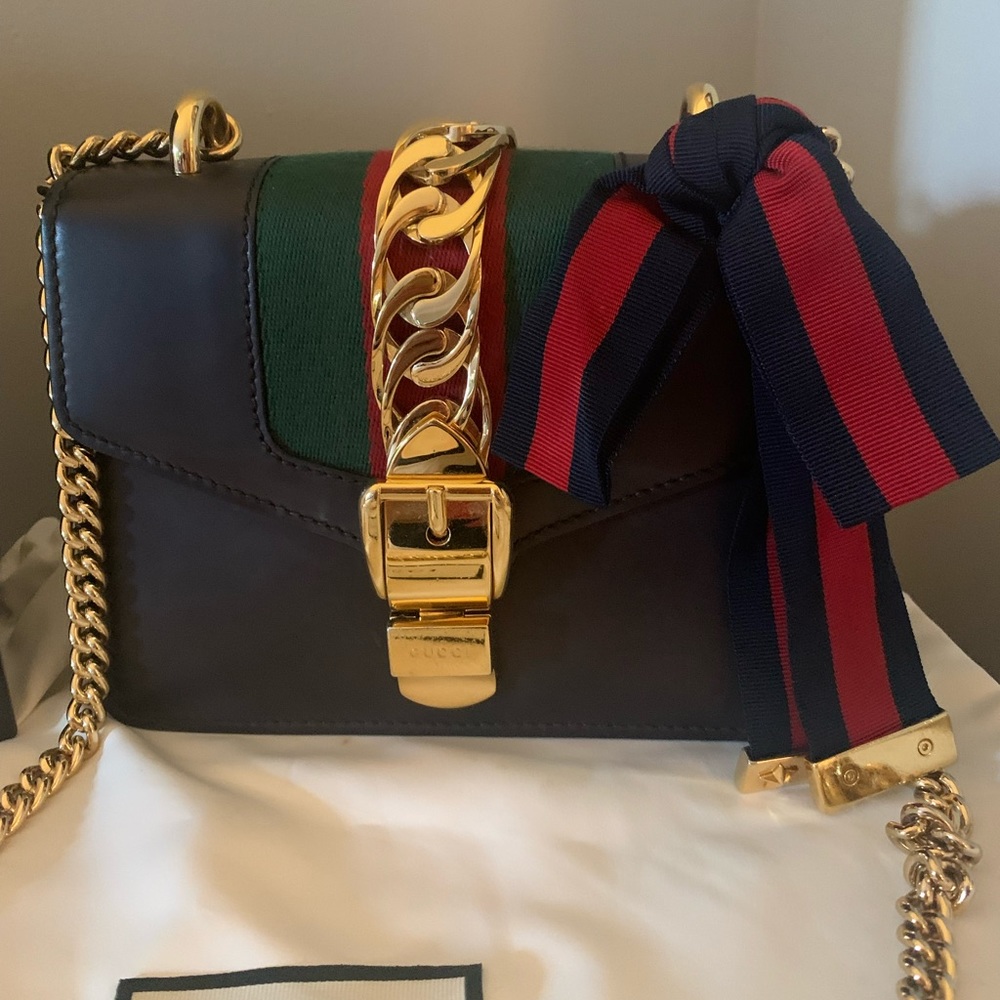 ❤️ Gucci Sylvie Mini - Authentic ❤️